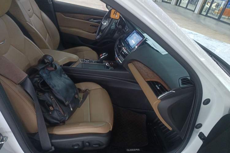 Used Cadillac CT5 2023 28T Prestige Model Right Front Seat