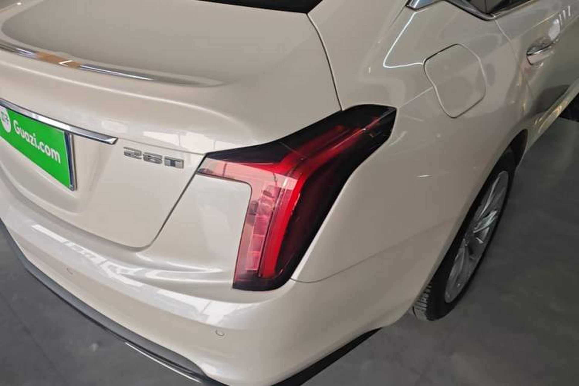 Used Cadillac CT5 2023 28T Luxury Edition (Standard Version) Right Rear Taillight