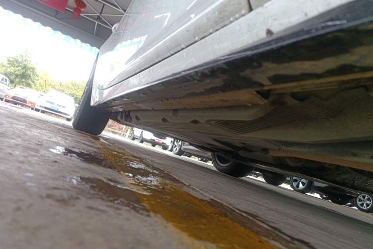 Used Cadillac CT5 2023 28T Prestige Model Right Side Sill