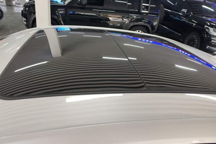 Used Cadillac CT5 2023 28T Luxury Edition (Standard Version) Roof