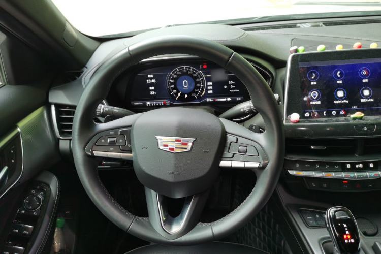 Used Cadillac CT5 2023 28T Luxury Edition (Standard Version) Steering Wheel
