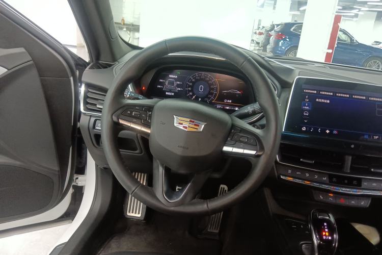 Used Cadillac CT5 2023 28T Prestige Model Steering Wheel