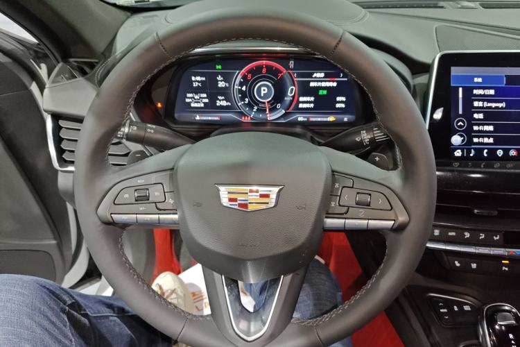 Used Cadillac CT5 2023 28T Luxury Edition (Standard Version) Steering Wheel