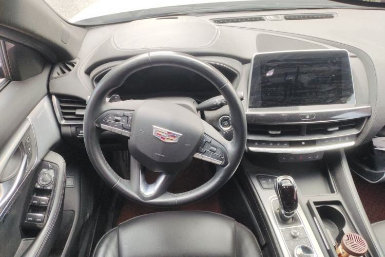 Used Cadillac CT5 2023 28T Prestige Model Steering Wheel