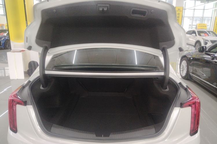 Used Cadillac CT5 2023 28T Luxury Edition (Standard Version) Trunk