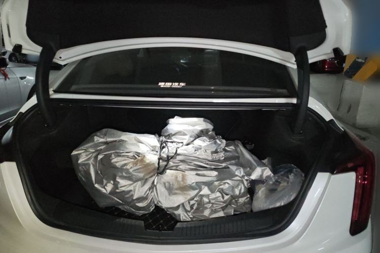 Used Cadillac CT5 2023 28T Luxury Edition (Standard Version) Trunk