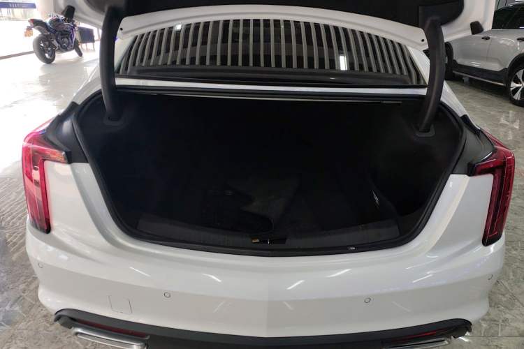 Used Cadillac CT5 2023 28T Luxury Edition (Standard Version) Trunk