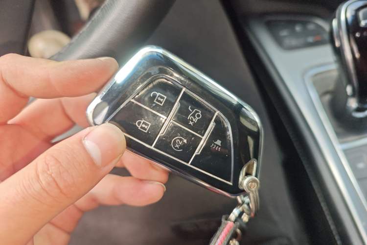 Used Cadillac CT5 2023 28T Prestige Model Vehicle Key