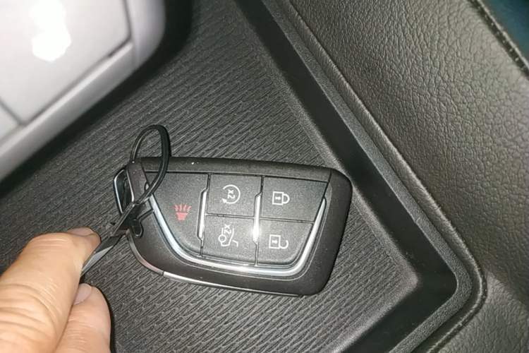 Used Cadillac CT5 2023 28T Prestige Model Vehicle Key