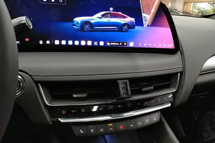Used Cadillac CT5 2024 28T Prestige Edition Audio And AC Panel