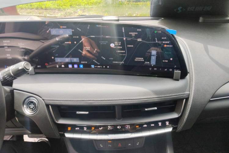 Used Cadillac CT5 2024 28T Luxury Pro Trim Audio And AC Panel