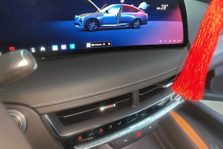 Used Cadillac CT5 2024 28T Luxury Version Audio And AC Panel