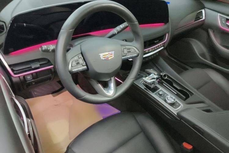 Used Cadillac CT5 2024 28T Prestige Edition Center Console