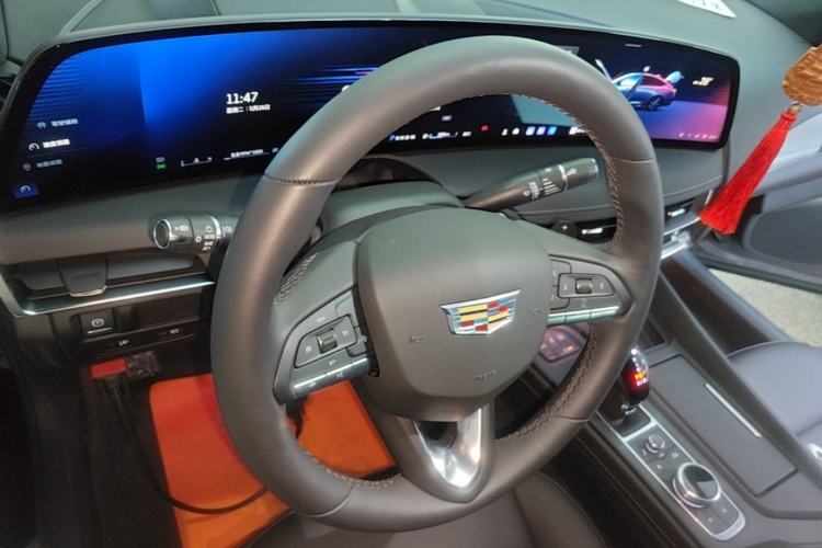 Used Cadillac CT5 2024 28T Luxury Version Center Console