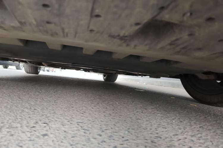 Used Cadillac CT5 2024 28T Platinum Edition Chassis Front