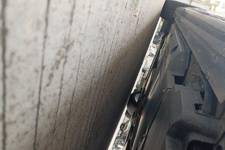 Used Cadillac CT5 2024 28T Platinum Edition Chassis Rear Left
