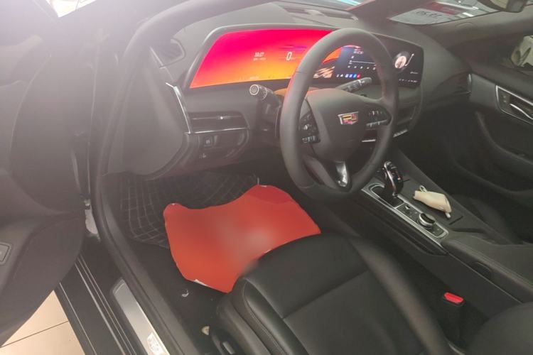 Used Cadillac CT5 2024 28T Luxury Pro Trim Driver Seat