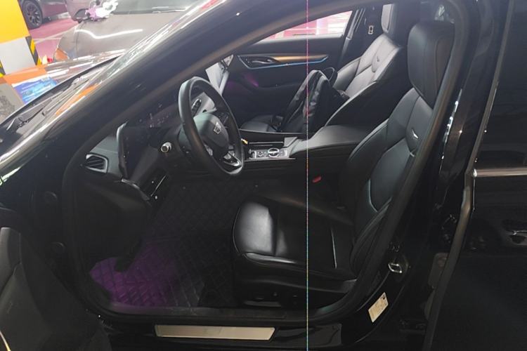 Used Cadillac CT5 2024 28T Luxury Pro Trim Driver Seat