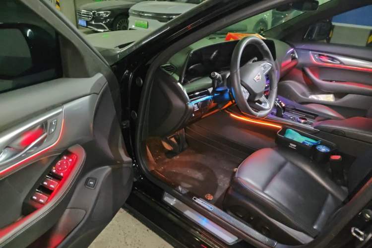Used Cadillac CT5 2024 28T Luxury Pro Trim Driver Seat