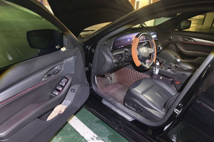 Used Cadillac CT5 2024 28T Luxury Pro Trim Driver Seat