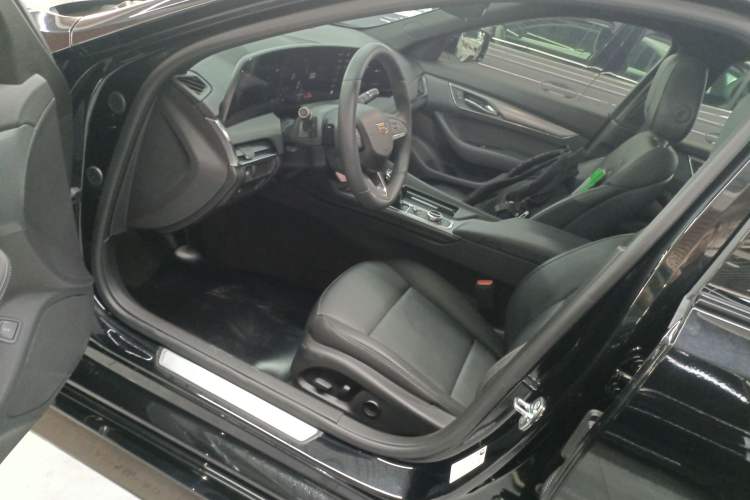 Used Cadillac CT5 2024 28T Prestige Edition Driver Seat