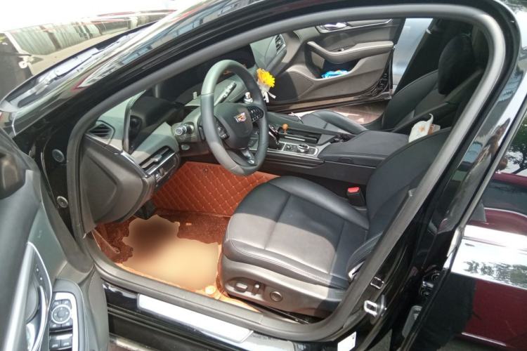 Used Cadillac CT5 2024 28T Luxury Pro Trim Driver Seat