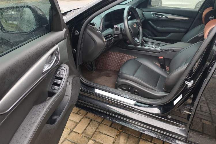 Used Cadillac CT5 2024 28T Prestige Edition Driver Seat