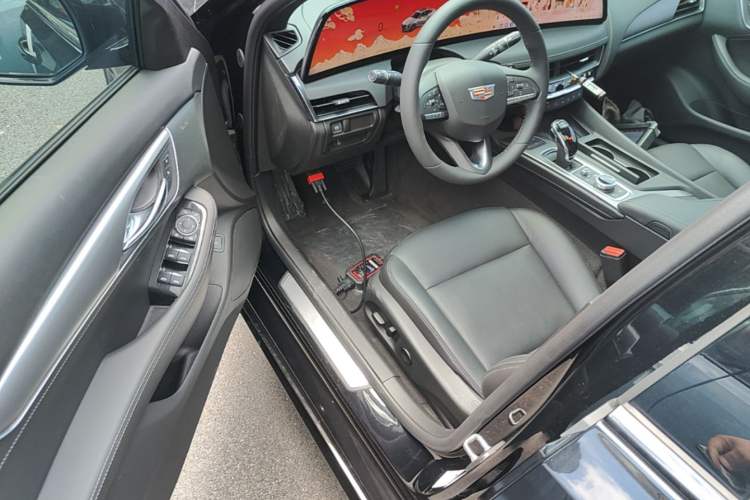 Used Cadillac CT5 2024 28T Prestige Edition Driver Seat
