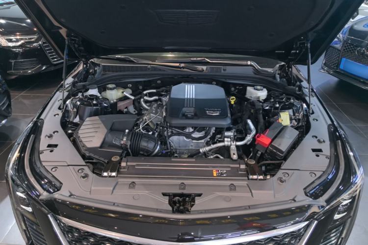 Used Cadillac CT5 2024 28T Luxury Pro Trim Engine Bay