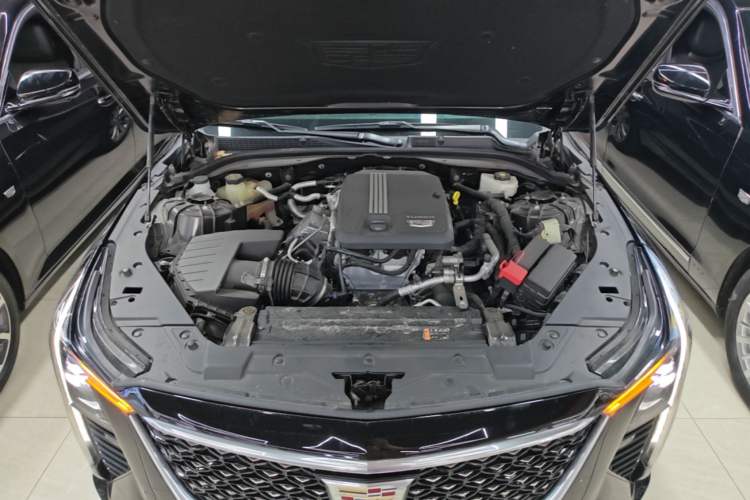 Used Cadillac CT5 2024 28T Luxury Pro Trim Engine Bay