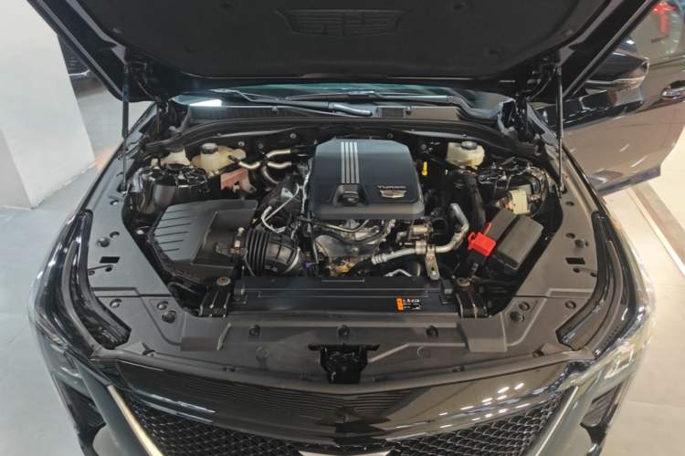 Used Cadillac CT5 2024 28T Prestige Edition Engine Bay
