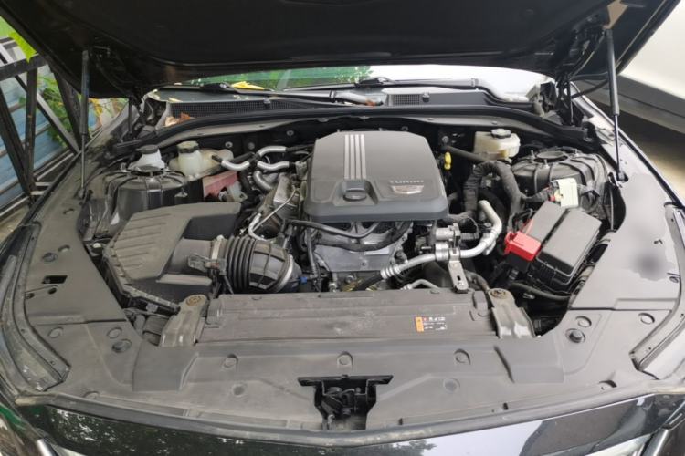 Used Cadillac CT5 2024 28T Luxury Pro Trim Engine Bay