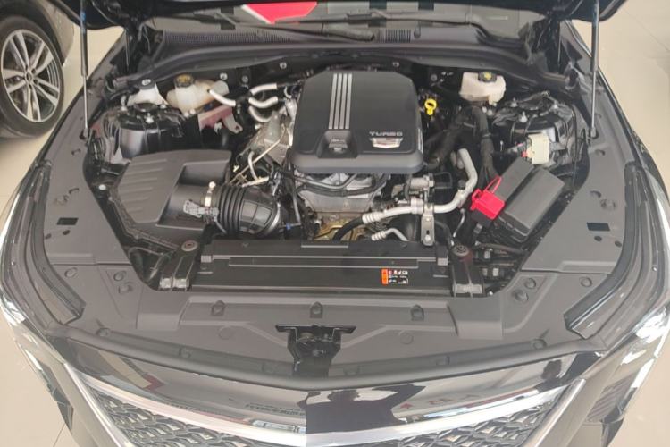 Used Cadillac CT5 2024 28T Luxury Pro Trim Engine Bay