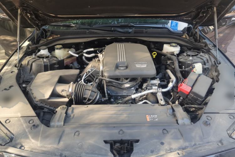 Used Cadillac CT5 2024 28T Luxury Pro Trim Engine Bay