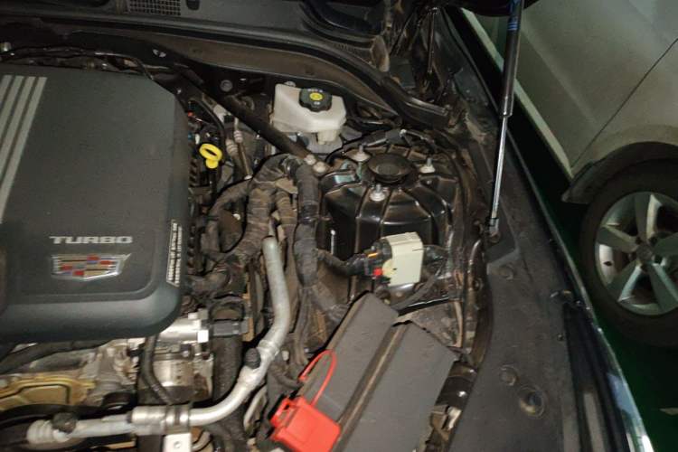 Used Cadillac CT5 2024 28T Prestige Edition Engine Bay Left
