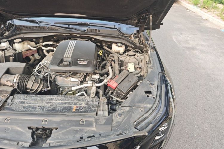 Used Cadillac CT5 2024 28T Platinum Edition Engine Bay Left