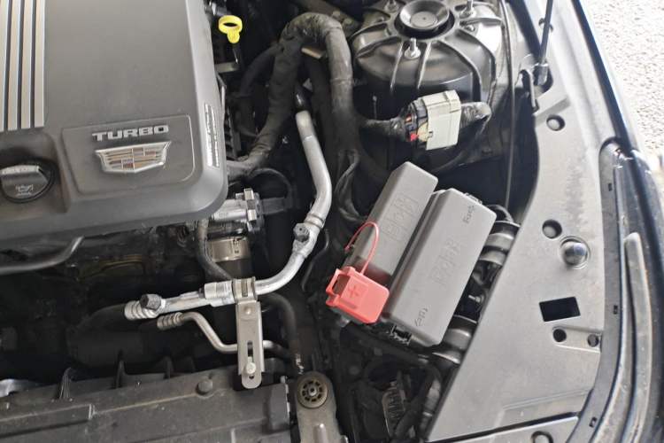 Used Cadillac CT5 2024 28T Prestige Edition Engine Bay Left