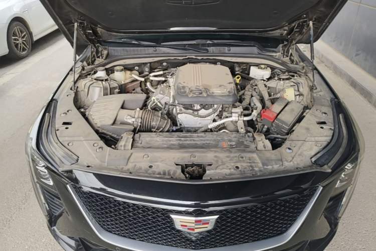 Used Cadillac CT5 2024 28T Platinum Edition Engine Bay