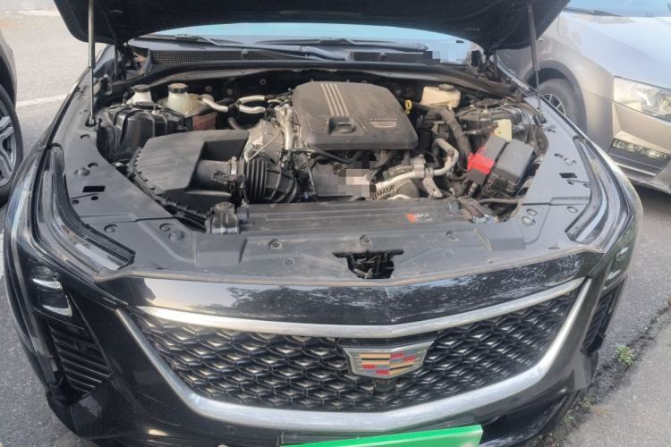 Used Cadillac CT5 2024 28T Luxury Pro Trim Engine Bay