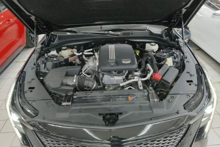 Used Cadillac CT5 2024 28T Prestige Edition Engine Bay