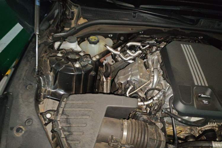 Used Cadillac CT5 2024 28T Prestige Edition Engine Bay Right