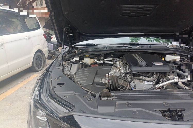 Used Cadillac CT5 2024 28T Platinum Edition Engine Bay Right