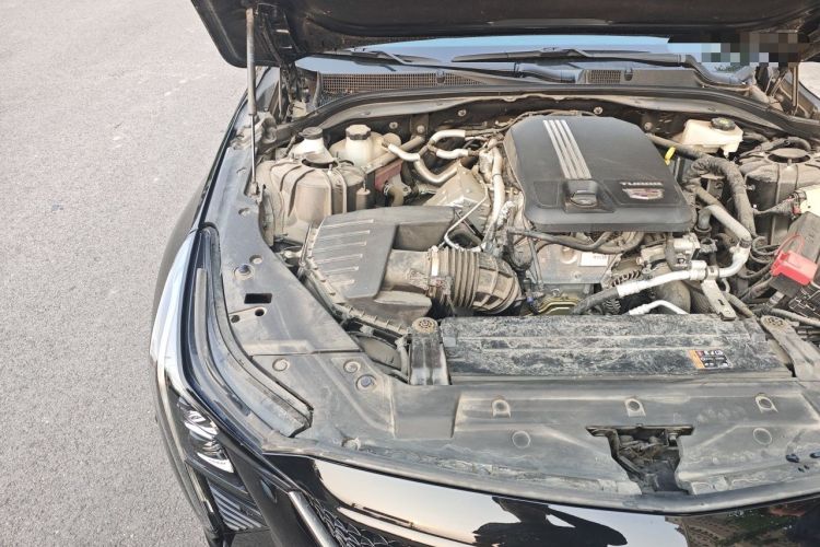 Used Cadillac CT5 2024 28T Platinum Edition Engine Bay Right
