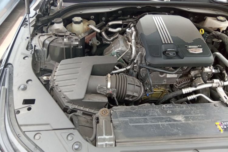 Used Cadillac CT5 2024 28T Luxury Pro Trim Engine Bay Right