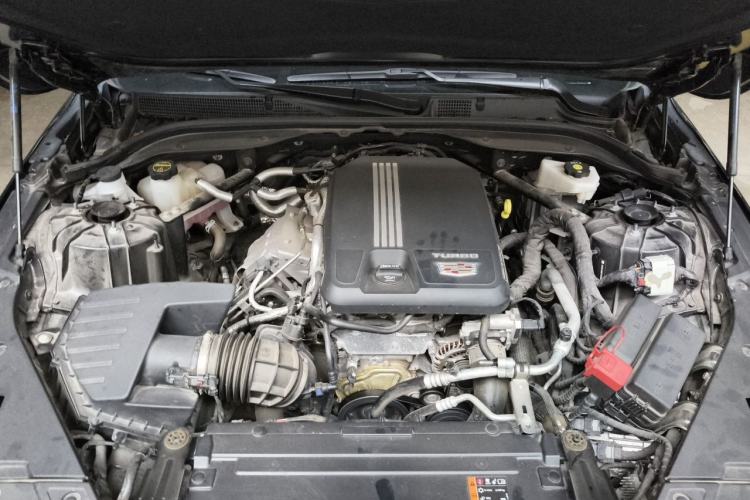 Used Cadillac CT5 2024 28T Luxury Pro Trim Engine Bay