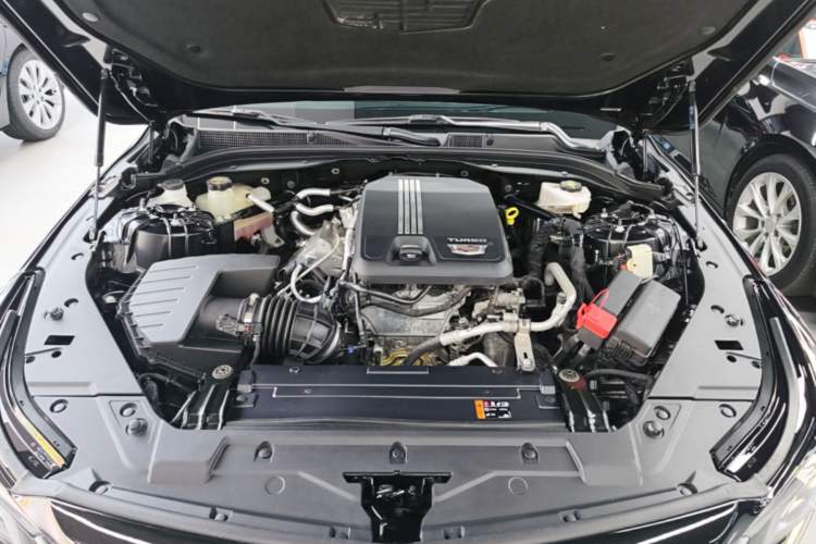 Used Cadillac CT5 2024 28T Luxury Pro Trim Engine Bay