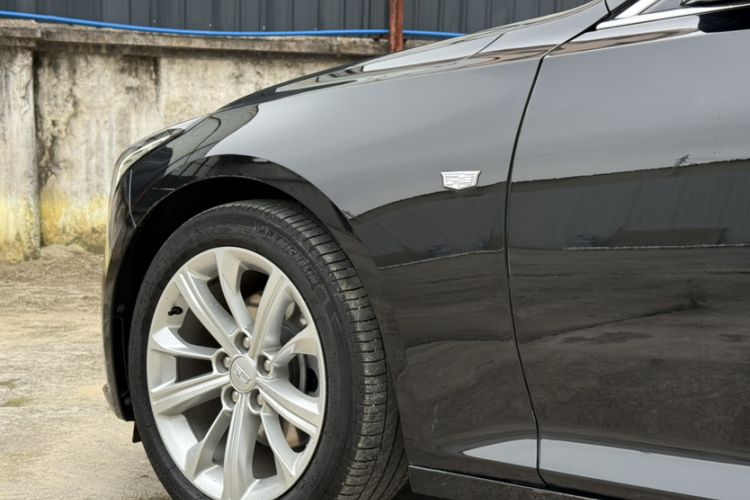 Used Cadillac CT5 2024 28T Luxury Pro Trim Exterior 2