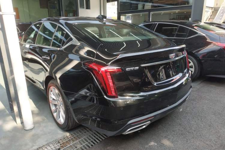 Used Cadillac CT5 2024 28T Luxury Pro Trim Exterior 2