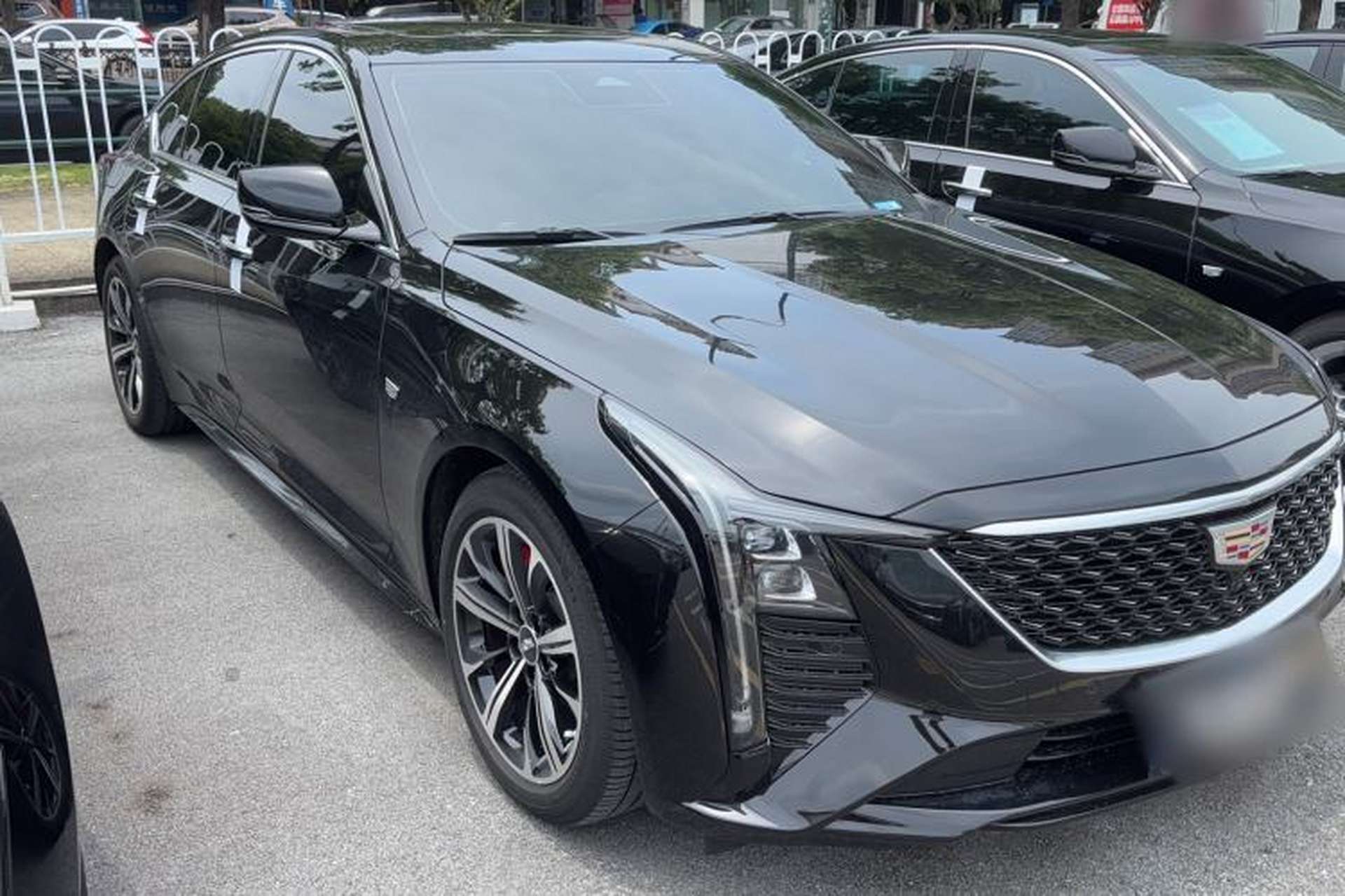 Used Cadillac CT5 2024 28T Luxury Pro Trim Exterior 2