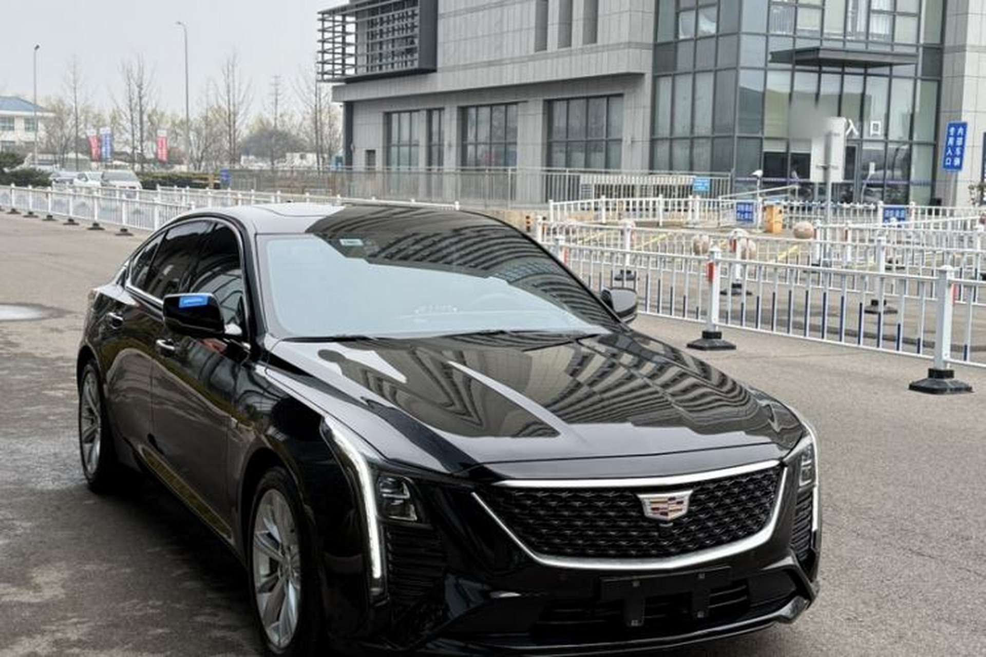Used Cadillac CT5 2024 28T Luxury Pro Trim Exterior 3